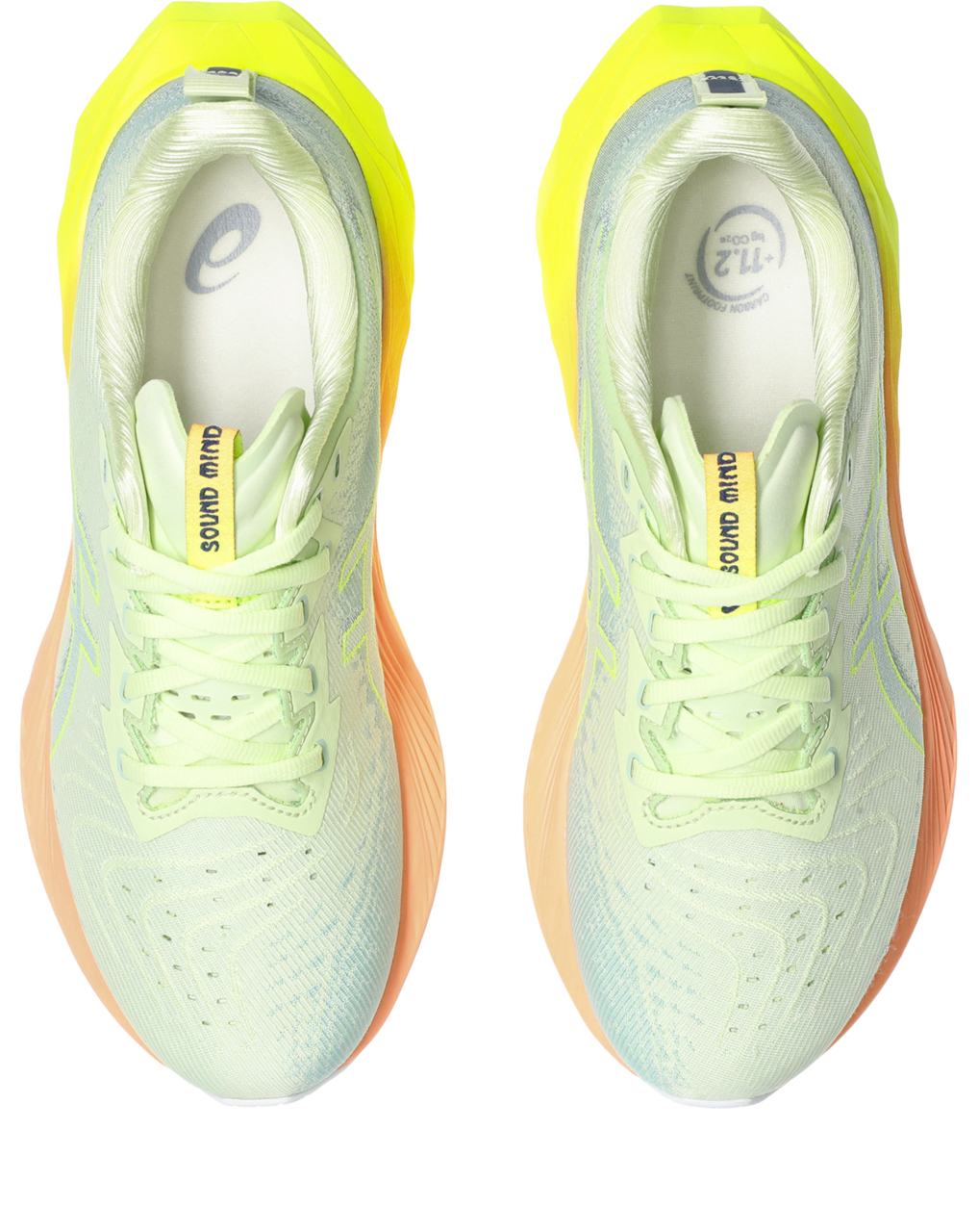 W Asics Novablast 4