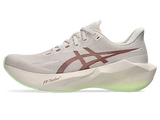 W Asics Novablast 6