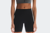 W On Performance Tights Short