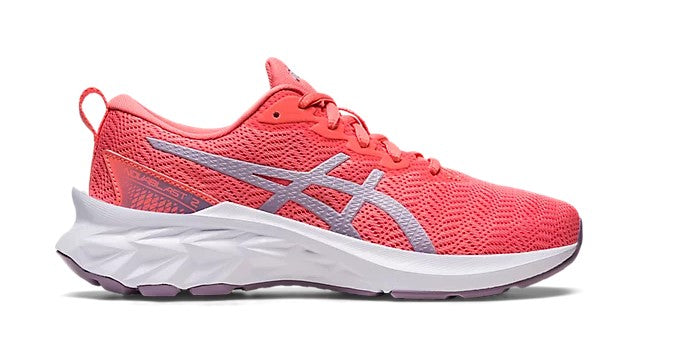 Gel nimbus 22 vs novablast sale