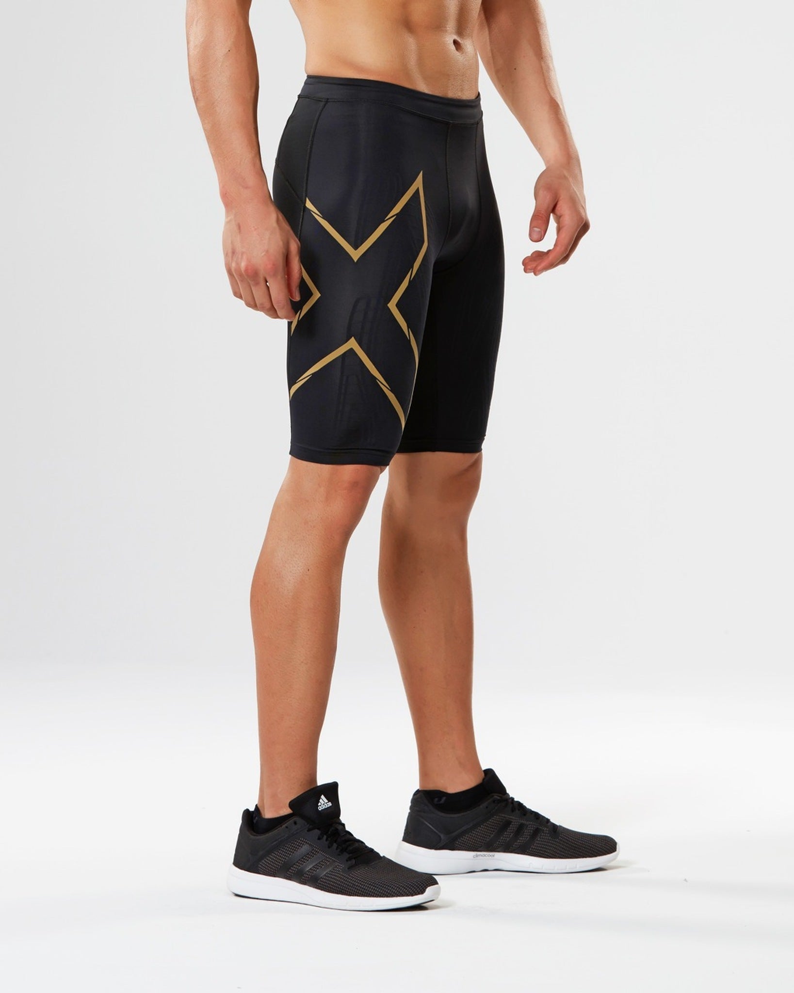 M 2XU MCS Compression Run Short – Runners' Choice Kingston