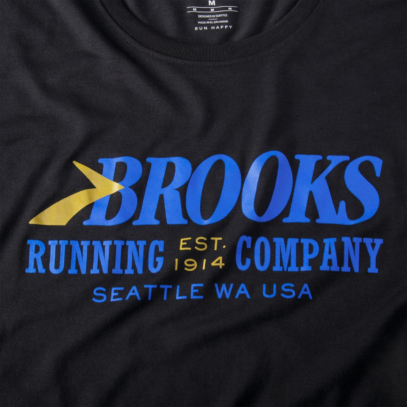 Brooks run happy top long sleeve shirt