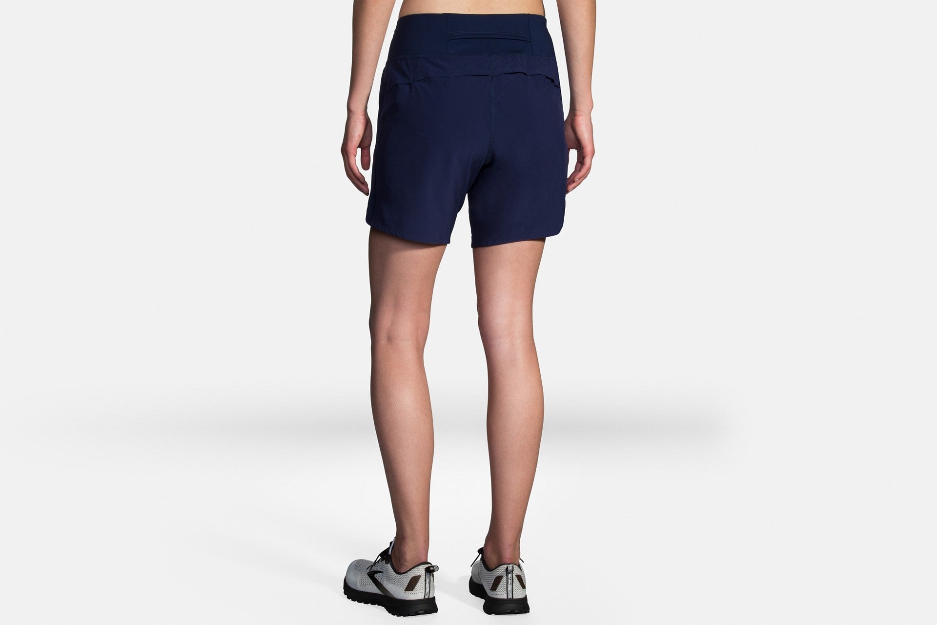 Brooks racey 7 shorts hotsell