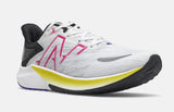 M New Balance Fuelcell Propel V3- size 11